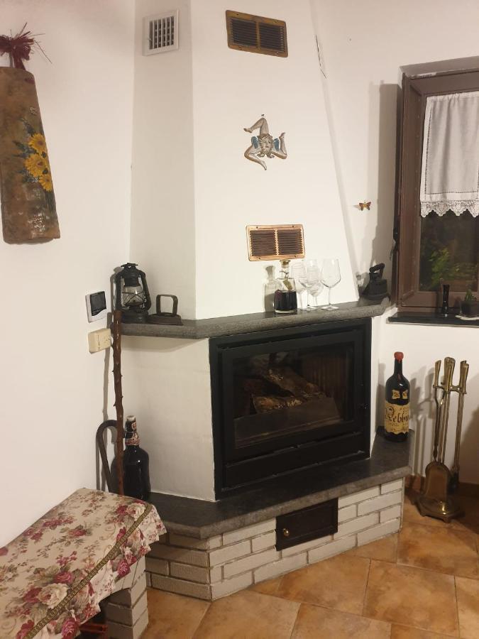 ブロンテ La Casa Di Giuliaヴィラ エクステリア 写真